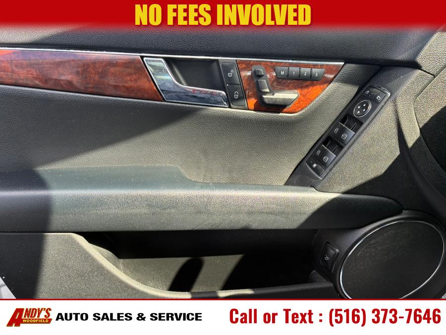 2009 Mercedes-Benz C-Class 4dr Sdn 3.0L Sport 4MATIC, available for sale in West Hempstead, New York | Andy's Woodfield. West Hempstead, New York 2009 Mercedes-Benz C-Class 4dr Sdn 3.0L Sport 4MATIC, available for sale in West Hempstead, New York | Andy's Woodfield. West Hempstead, New York