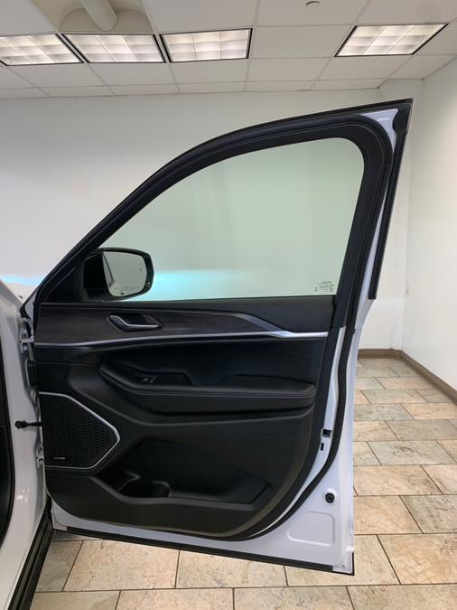 2022 Jeep Grand Cherokee Limited 4x4, available for sale in Lodi, New Jersey | European Auto Expo. Lodi, New Jersey 2022 Jeep Grand Cherokee Limited 4x4, available for sale in Lodi, New Jersey | European Auto Expo. Lodi, New Jersey