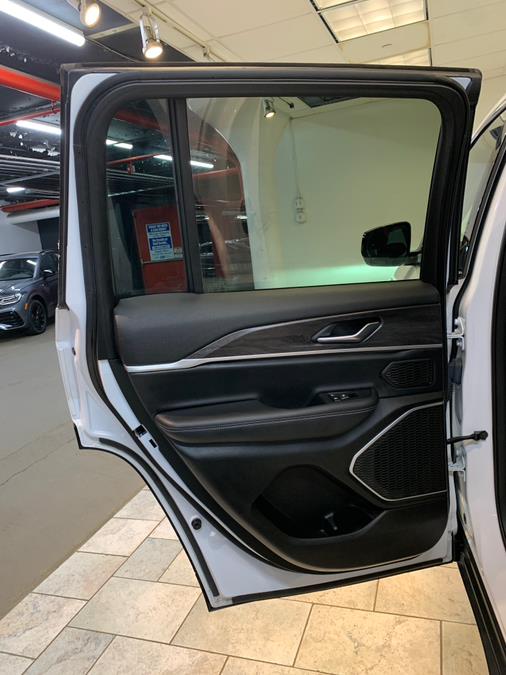 2022 Jeep Grand Cherokee Limited 4x4, available for sale in Lodi, New Jersey | European Auto Expo. Lodi, New Jersey 2022 Jeep Grand Cherokee Limited 4x4, available for sale in Lodi, New Jersey | European Auto Expo. Lodi, New Jersey