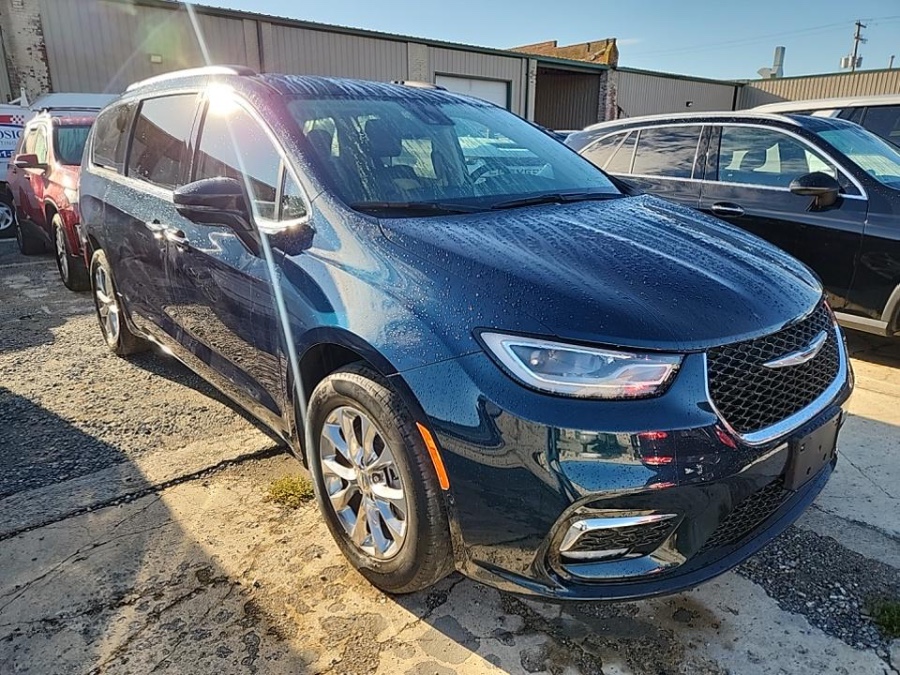 2022 Chrysler Pacifica Touring L AWD, available for sale in Lodi, New Jersey | European Auto Expo. Lodi, New Jersey 2022 Chrysler Pacifica Touring L AWD, available for sale in Lodi, New Jersey | European Auto Expo. Lodi, New Jersey