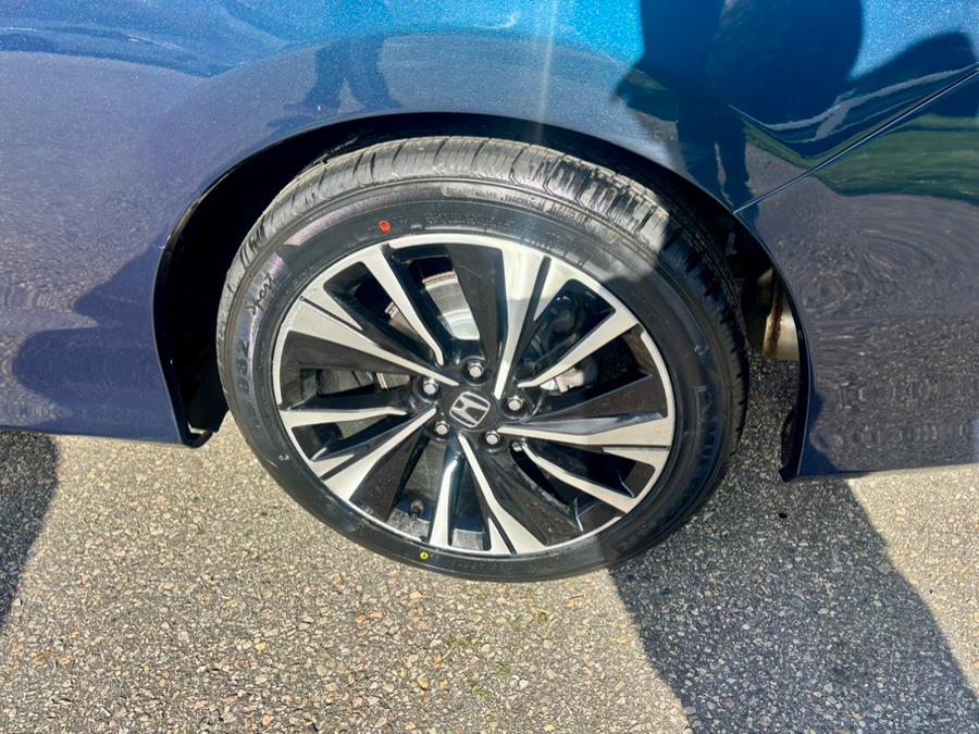 2017 Honda Accord Coupe EX-L V6 Auto, available for sale in South Windsor, Connecticut | Mike And Tony Auto Sales, Inc. South Windsor, Connecticut 2017 Honda Accord Coupe EX-L V6 Auto, available for sale in South Windsor, Connecticut | Mike And Tony Auto Sales, Inc. South Windsor, Connecticut