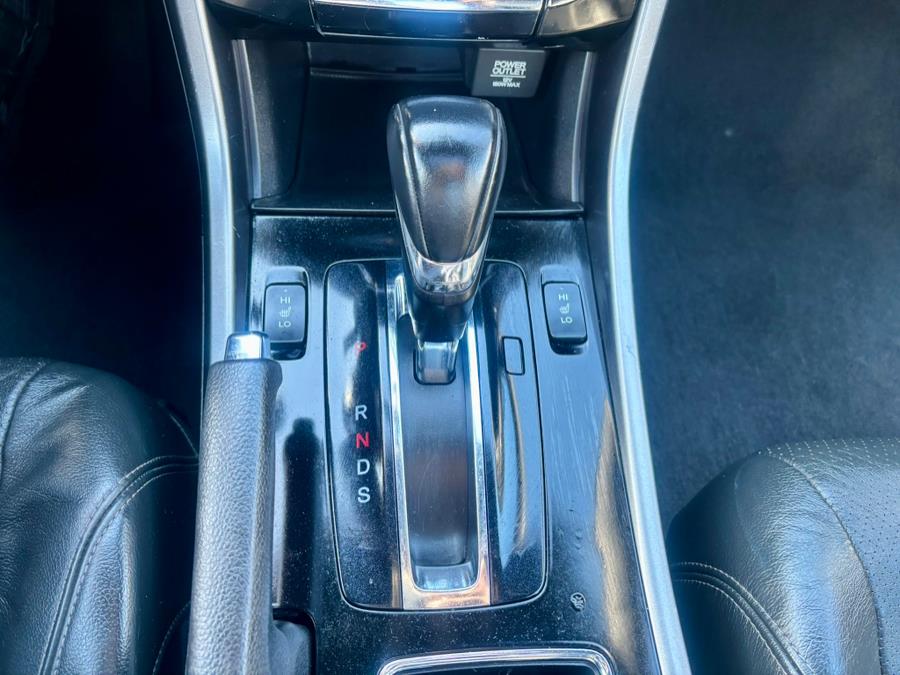 2017 Honda Accord Coupe EX-L V6 Auto, available for sale in South Windsor, Connecticut | Mike And Tony Auto Sales, Inc. South Windsor, Connecticut 2017 Honda Accord Coupe EX-L V6 Auto, available for sale in South Windsor, Connecticut | Mike And Tony Auto Sales, Inc. South Windsor, Connecticut