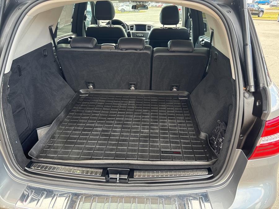 2015 Mercedes-Benz M-Class 4MATIC 4dr ML 350, available for sale in Old Saybrook, Connecticut | Saybrook Auto Barn. Old Saybrook, Connecticut 2015 Mercedes-Benz M-Class 4MATIC 4dr ML 350, available for sale in Old Saybrook, Connecticut | Saybrook Auto Barn. Old Saybrook, Connecticut
