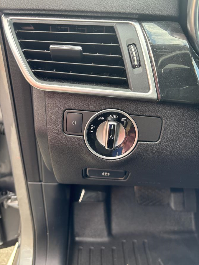 2015 Mercedes-Benz M-Class 4MATIC 4dr ML 350, available for sale in Old Saybrook, Connecticut | Saybrook Auto Barn. Old Saybrook, Connecticut 2015 Mercedes-Benz M-Class 4MATIC 4dr ML 350, available for sale in Old Saybrook, Connecticut | Saybrook Auto Barn. Old Saybrook, Connecticut
