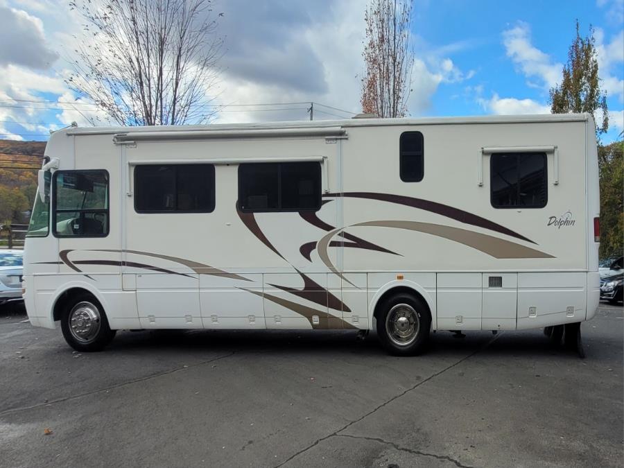 2004 DOLPHIN WORKHORSE W22 LX LX, available for sale in Canton, Connecticut | Lava Motors. Canton, Connecticut 2004 DOLPHIN WORKHORSE W22 LX LX, available for sale in Canton, Connecticut | Lava Motors. Canton, Connecticut