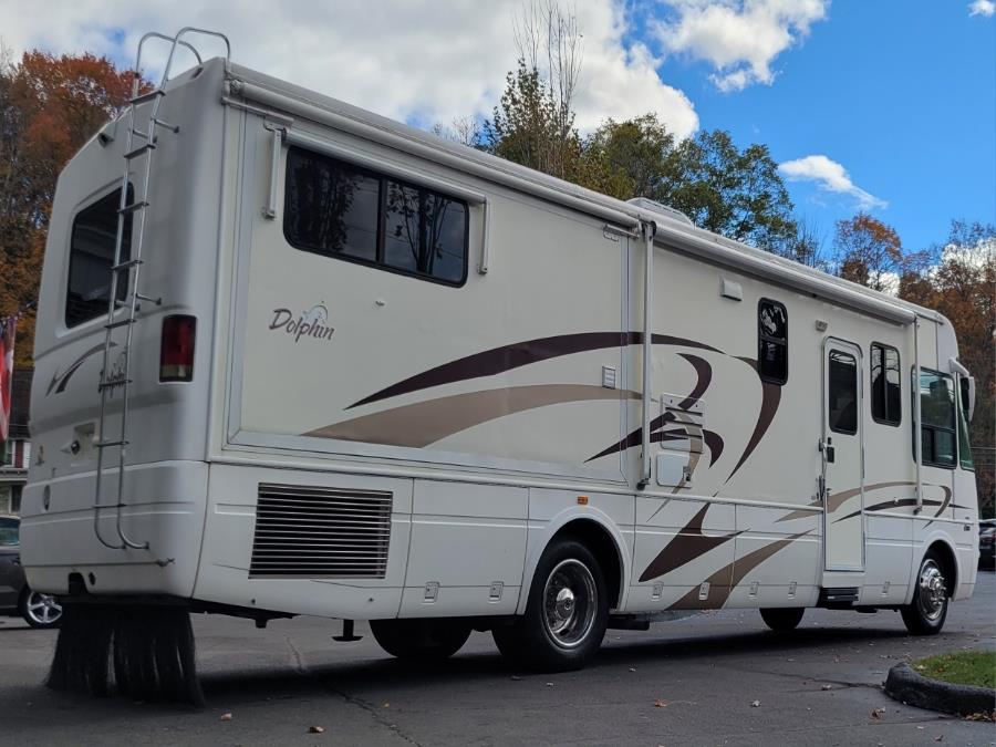 2004 DOLPHIN WORKHORSE W22 LX LX, available for sale in Canton, Connecticut | Lava Motors. Canton, Connecticut 2004 DOLPHIN WORKHORSE W22 LX LX, available for sale in Canton, Connecticut | Lava Motors. Canton, Connecticut