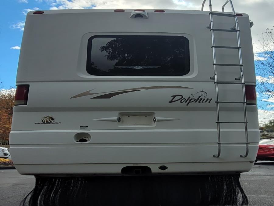 2004 DOLPHIN WORKHORSE W22 LX LX, available for sale in Canton, Connecticut | Lava Motors. Canton, Connecticut 2004 DOLPHIN WORKHORSE W22 LX LX, available for sale in Canton, Connecticut | Lava Motors. Canton, Connecticut