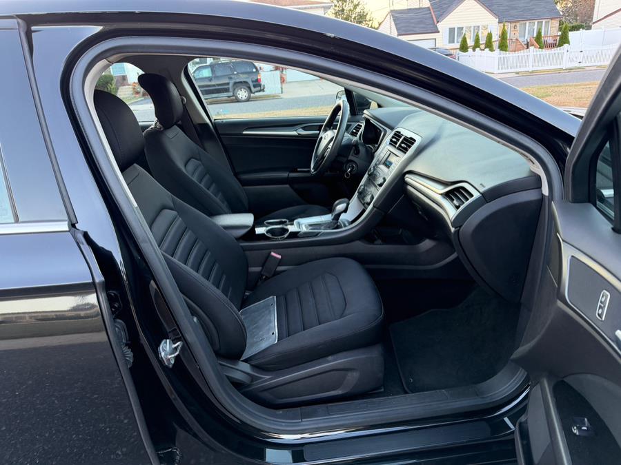 2013 Ford Fusion 4dr Sdn SE Hybrid FWD, available for sale in Copiague, New York | Great Deal Motors. Copiague, New York 2013 Ford Fusion 4dr Sdn SE Hybrid FWD, available for sale in Copiague, New York | Great Deal Motors. Copiague, New York