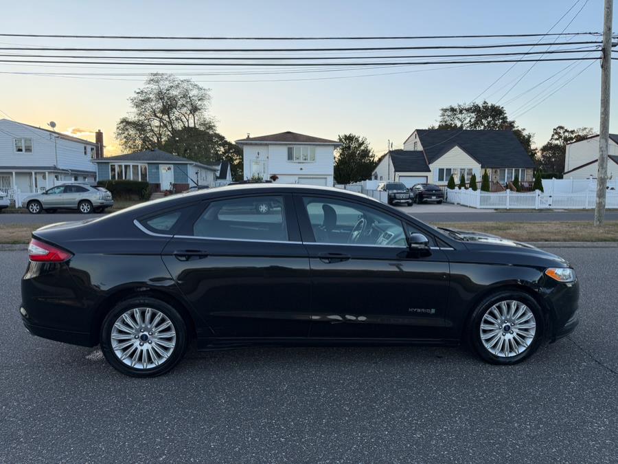 2013 Ford Fusion 4dr Sdn SE Hybrid FWD, available for sale in Copiague, New York | Great Deal Motors. Copiague, New York 2013 Ford Fusion 4dr Sdn SE Hybrid FWD, available for sale in Copiague, New York | Great Deal Motors. Copiague, New York