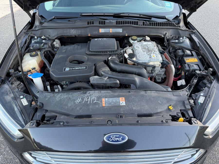2013 Ford Fusion 4dr Sdn SE Hybrid FWD, available for sale in Copiague, New York | Great Deal Motors. Copiague, New York 2013 Ford Fusion 4dr Sdn SE Hybrid FWD, available for sale in Copiague, New York | Great Deal Motors. Copiague, New York