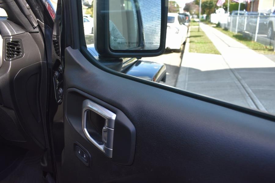 2022 Jeep Gladiator Sport, available for sale in Valley Stream, New York | Certified Performance Motors. Valley Stream, New York 2022 Jeep Gladiator Sport, available for sale in Valley Stream, New York | Certified Performance Motors. Valley Stream, New York