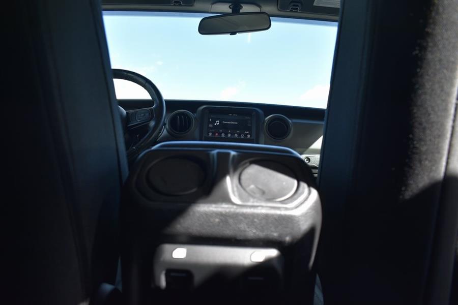 2022 Jeep Gladiator Sport, available for sale in Valley Stream, New York | Certified Performance Motors. Valley Stream, New York 2022 Jeep Gladiator Sport, available for sale in Valley Stream, New York | Certified Performance Motors. Valley Stream, New York