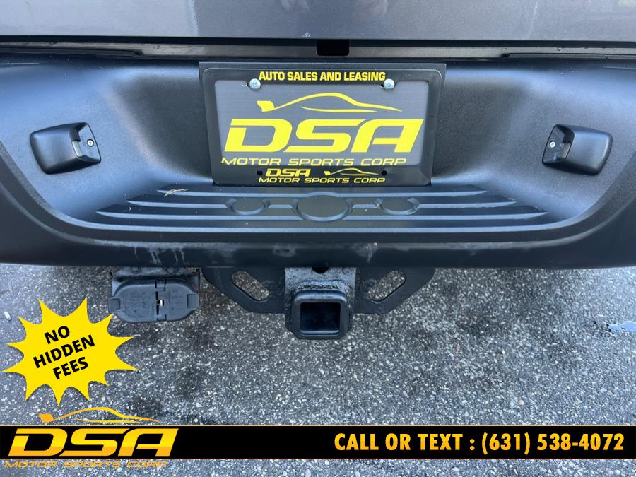 2011 Toyota Tundra 4WD Truck Dbl 5.7L V8 6-Spd AT (Natl), available for sale in Commack, New York | DSA Motor Sports Corp. Commack, New York 2011 Toyota Tundra 4WD Truck Dbl 5.7L V8 6-Spd AT (Natl), available for sale in Commack, New York | DSA Motor Sports Corp. Commack, New York