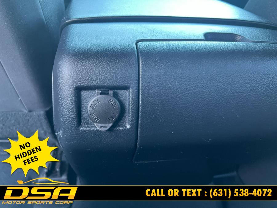 2011 Toyota Tundra 4WD Truck Dbl 5.7L V8 6-Spd AT (Natl), available for sale in Commack, New York | DSA Motor Sports Corp. Commack, New York 2011 Toyota Tundra 4WD Truck Dbl 5.7L V8 6-Spd AT (Natl), available for sale in Commack, New York | DSA Motor Sports Corp. Commack, New York