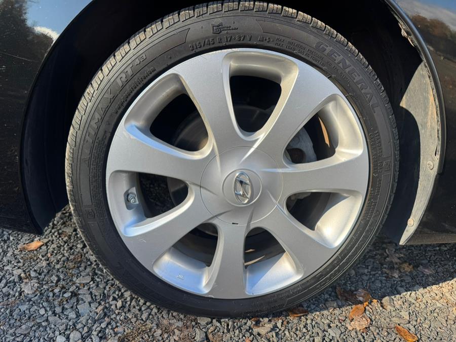 2012 Hyundai Elantra 4dr Sdn Auto Limited, available for sale in New Britain, Connecticut | Supreme Automotive. New Britain, Connecticut 2012 Hyundai Elantra 4dr Sdn Auto Limited, available for sale in New Britain, Connecticut | Supreme Automotive. New Britain, Connecticut
