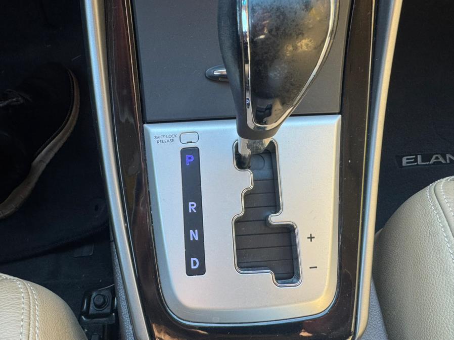 2012 Hyundai Elantra 4dr Sdn Auto Limited, available for sale in New Britain, Connecticut | Supreme Automotive. New Britain, Connecticut 2012 Hyundai Elantra 4dr Sdn Auto Limited, available for sale in New Britain, Connecticut | Supreme Automotive. New Britain, Connecticut