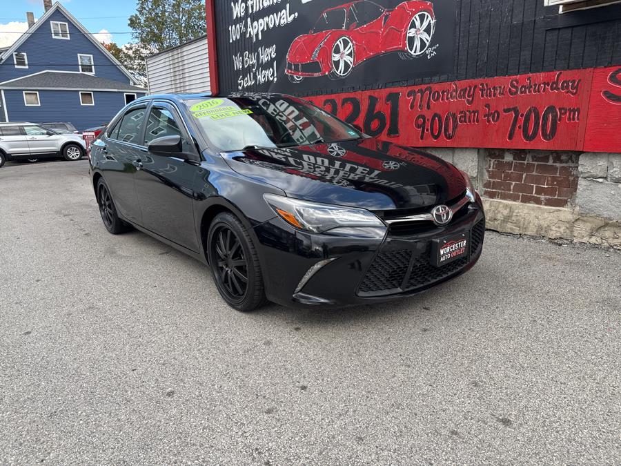 2016 Toyota Camry 4dr Sdn I4 Auto XSE (Natl), available for sale in Worcester, Massachusetts | Worcester Auto Outlet LLC. Worcester, Massachusetts