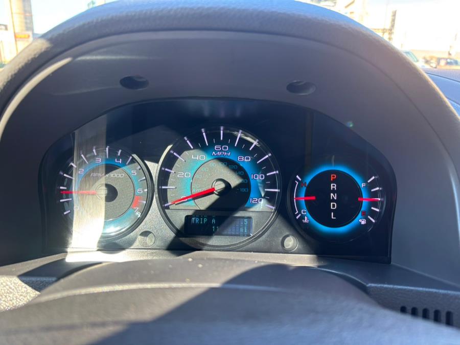 2012 Ford Fusion 4dr Sdn SE FWD, available for sale in New haven, Connecticut | Wilson Maturo Motors. New haven, Connecticut 2012 Ford Fusion 4dr Sdn SE FWD, available for sale in New haven, Connecticut | Wilson Maturo Motors. New haven, Connecticut