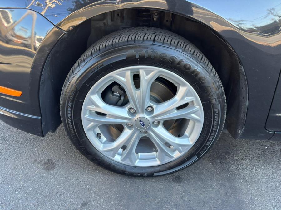 2012 Ford Fusion 4dr Sdn SE FWD, available for sale in New haven, Connecticut | Wilson Maturo Motors. New haven, Connecticut 2012 Ford Fusion 4dr Sdn SE FWD, available for sale in New haven, Connecticut | Wilson Maturo Motors. New haven, Connecticut