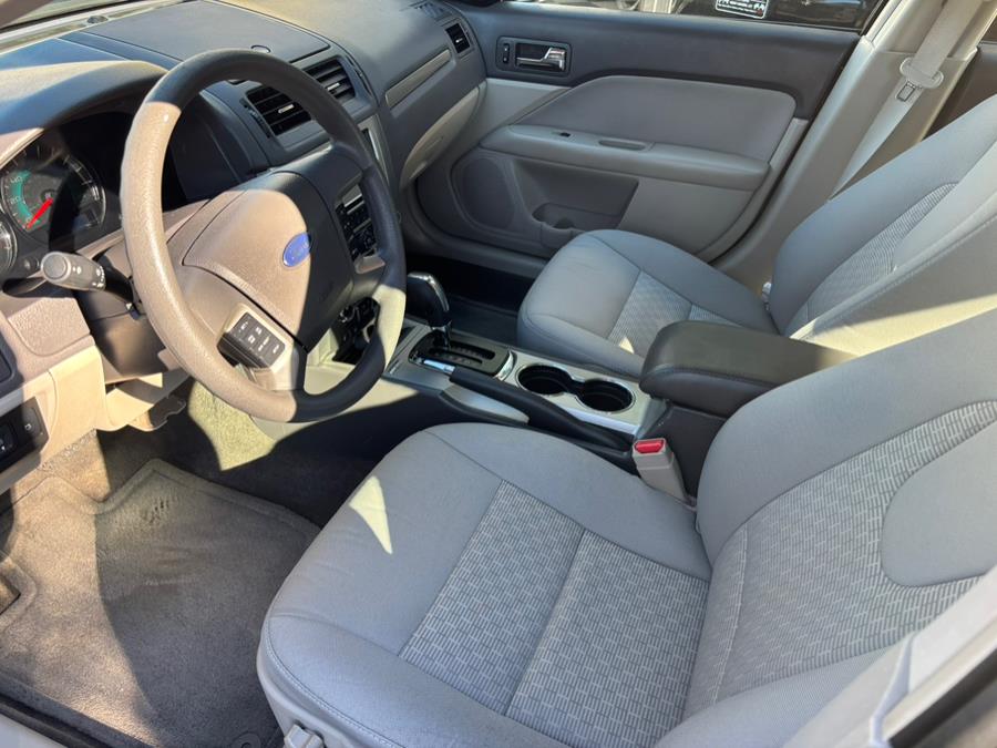 2012 Ford Fusion 4dr Sdn SE FWD, available for sale in New haven, Connecticut | Wilson Maturo Motors. New haven, Connecticut 2012 Ford Fusion 4dr Sdn SE FWD, available for sale in New haven, Connecticut | Wilson Maturo Motors. New haven, Connecticut