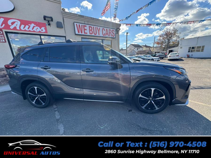 2021 Toyota Highlander XSE photo 2