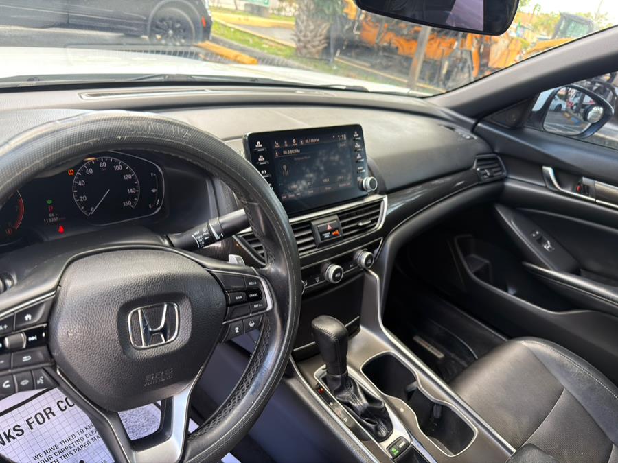 2018 Honda Accord Sedan Sport 1.5T CVT, available for sale in Hialeah, Florida | The Palm Motors LLC. Hialeah, Florida 2018 Honda Accord Sedan Sport 1.5T CVT, available for sale in Hialeah, Florida | The Palm Motors LLC. Hialeah, Florida