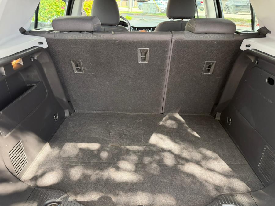 2017 Chevrolet Trax FWD 4dr LS, available for sale in Hialeah, Florida | The Palm Motors LLC. Hialeah, Florida 2017 Chevrolet Trax FWD 4dr LS, available for sale in Hialeah, Florida | The Palm Motors LLC. Hialeah, Florida