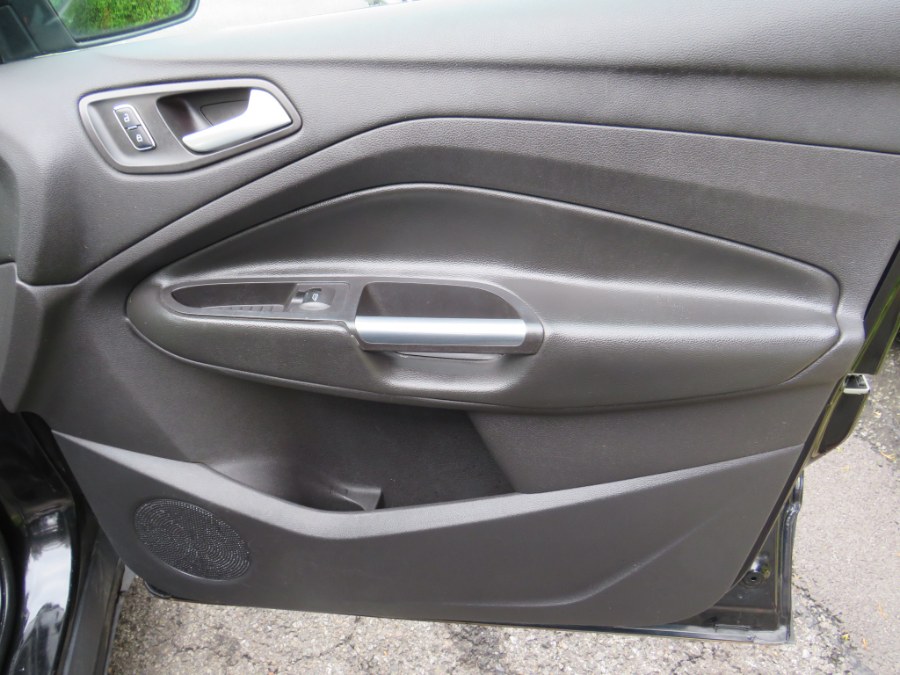 2014 Ford Escape 4WD 4dr Titanium Pano/Navi, available for sale in Middle Village, New York | Road Masters II INC. Middle Village, New York 2014 Ford Escape 4WD 4dr Titanium Pano/Navi, available for sale in Middle Village, New York | Road Masters II INC. Middle Village, New York