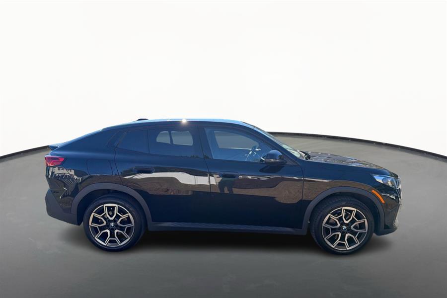 2025 Bmw X2 xDrive28i photo 3