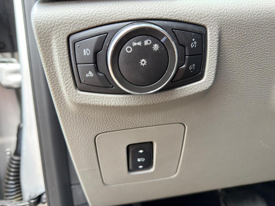2015 Ford F-150 4WD SuperCrew 145" XLT, available for sale in Manchester, Connecticut | Carsonmain LLC. Manchester, Connecticut 2015 Ford F-150 4WD SuperCrew 145" XLT, available for sale in Manchester, Connecticut | Carsonmain LLC. Manchester, Connecticut