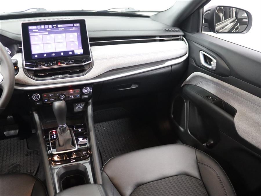 2023 Jeep Compass LATITUDE, available for sale in Paterson, New Jersey | Fast Track Motors. Paterson, New Jersey 2023 Jeep Compass LATITUDE, available for sale in Paterson, New Jersey | Fast Track Motors. Paterson, New Jersey