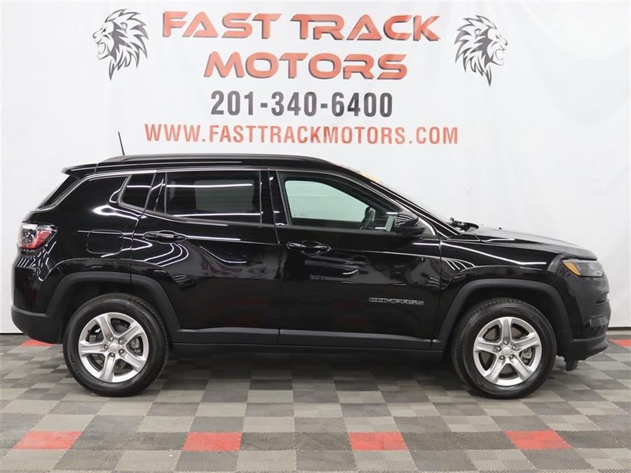 2023 Jeep Compass LATITUDE, available for sale in Paterson, New Jersey | Fast Track Motors. Paterson, New Jersey 2023 Jeep Compass LATITUDE, available for sale in Paterson, New Jersey | Fast Track Motors. Paterson, New Jersey