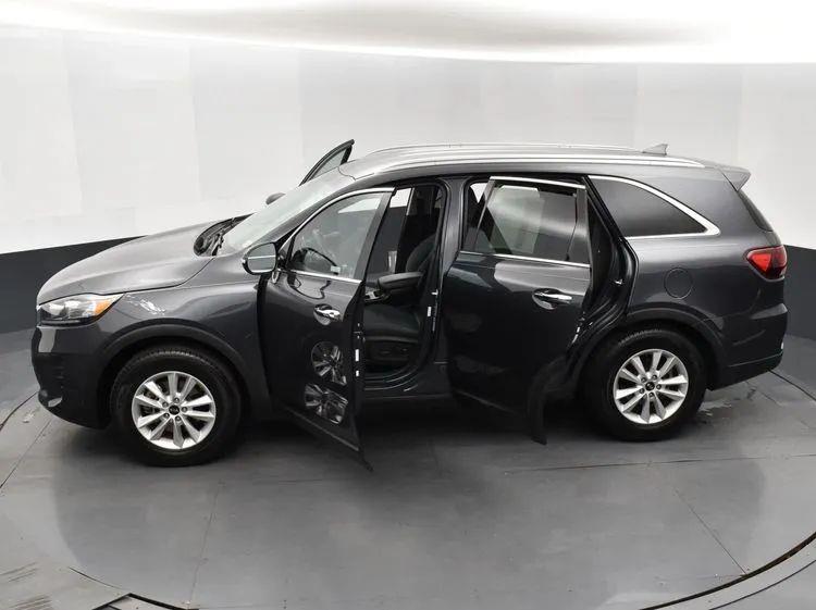 2019 Kia Sorento LX Sport Utility 4D, available for sale in Irvington, New Jersey | NJ Used Cars Center. Irvington, New Jersey 2019 Kia Sorento LX Sport Utility 4D, available for sale in Irvington, New Jersey | NJ Used Cars Center. Irvington, New Jersey
