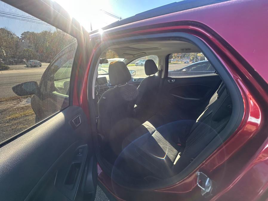 2019 Ford EcoSport SE 4WD, available for sale in Wallingford, Connecticut | Wallingford Auto Center LLC. Wallingford, Connecticut 2019 Ford EcoSport SE 4WD, available for sale in Wallingford, Connecticut | Wallingford Auto Center LLC. Wallingford, Connecticut