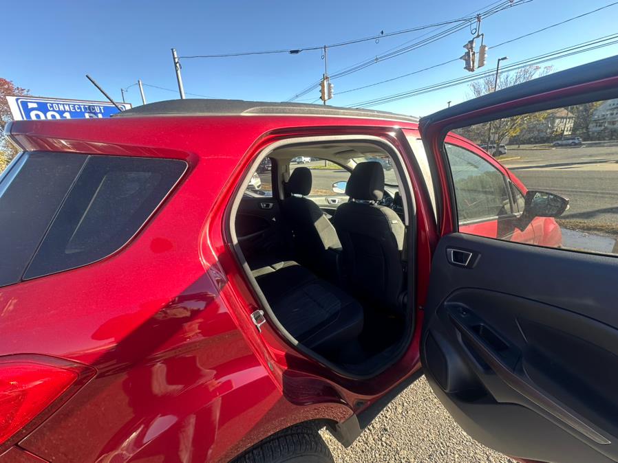 2019 Ford EcoSport SE 4WD, available for sale in Wallingford, Connecticut | Wallingford Auto Center LLC. Wallingford, Connecticut 2019 Ford EcoSport SE 4WD, available for sale in Wallingford, Connecticut | Wallingford Auto Center LLC. Wallingford, Connecticut
