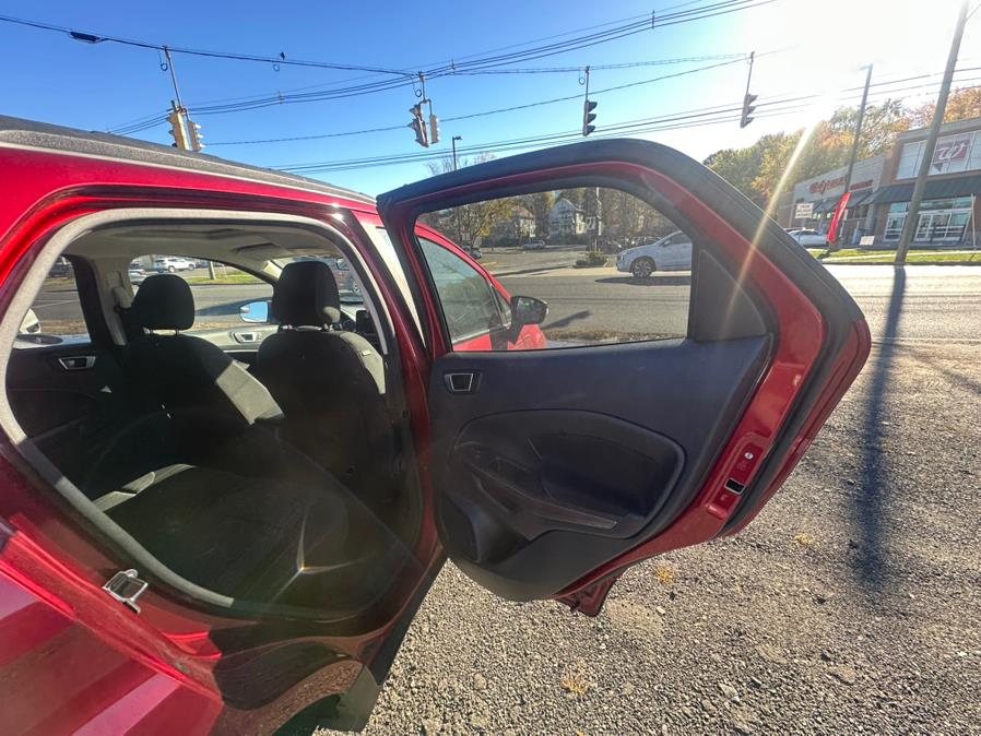 2019 Ford EcoSport SE 4WD, available for sale in Wallingford, Connecticut | Wallingford Auto Center LLC. Wallingford, Connecticut 2019 Ford EcoSport SE 4WD, available for sale in Wallingford, Connecticut | Wallingford Auto Center LLC. Wallingford, Connecticut