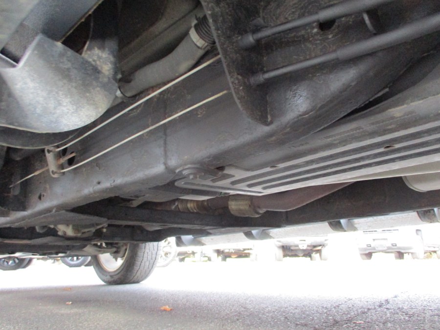 2015 GMC Sierra 1500 4WD Crew Cab 143.5" SLT, available for sale in Suffield, Connecticut | Suffield Auto LLC. Suffield, Connecticut 2015 GMC Sierra 1500 4WD Crew Cab 143.5" SLT, available for sale in Suffield, Connecticut | Suffield Auto LLC. Suffield, Connecticut