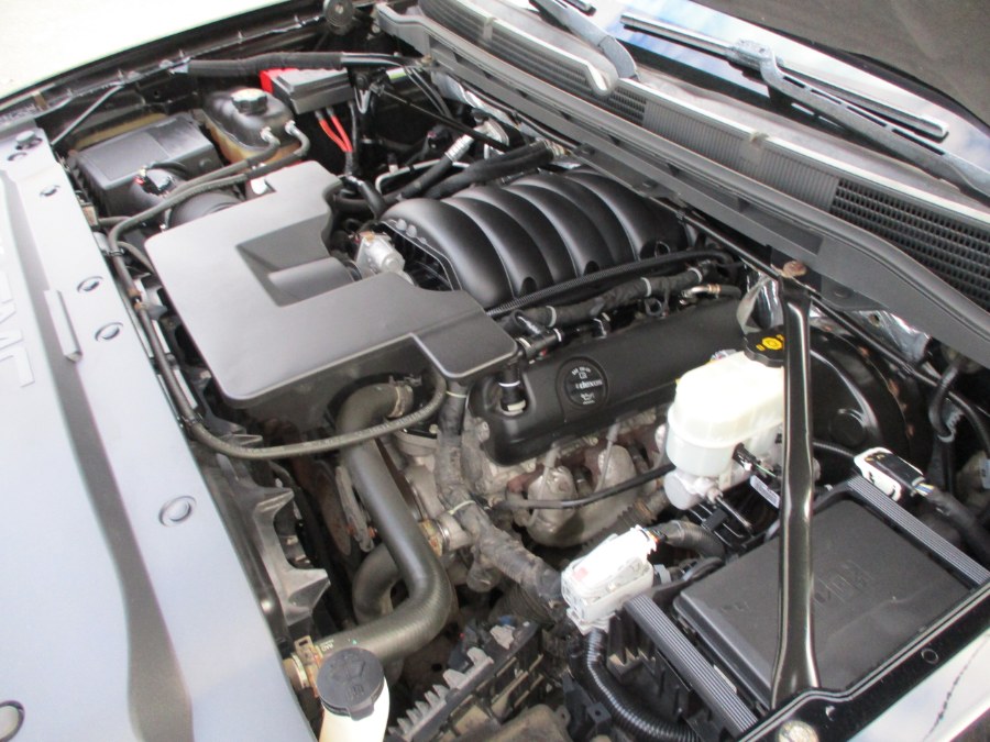 2015 GMC Sierra 1500 4WD Crew Cab 143.5" SLT, available for sale in Suffield, Connecticut | Suffield Auto LLC. Suffield, Connecticut 2015 GMC Sierra 1500 4WD Crew Cab 143.5" SLT, available for sale in Suffield, Connecticut | Suffield Auto LLC. Suffield, Connecticut