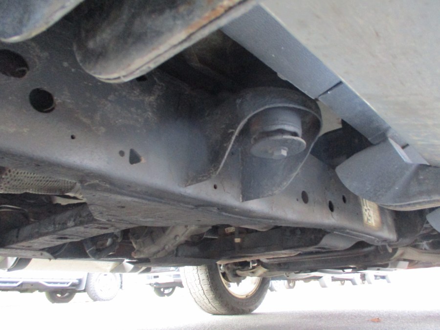 2015 GMC Sierra 1500 4WD Crew Cab 143.5" SLT, available for sale in Suffield, Connecticut | Suffield Auto LLC. Suffield, Connecticut 2015 GMC Sierra 1500 4WD Crew Cab 143.5" SLT, available for sale in Suffield, Connecticut | Suffield Auto LLC. Suffield, Connecticut