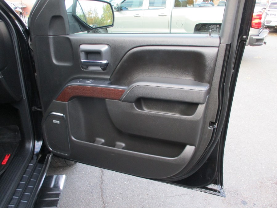 2015 GMC Sierra 1500 4WD Crew Cab 143.5" SLT, available for sale in Suffield, Connecticut | Suffield Auto LLC. Suffield, Connecticut 2015 GMC Sierra 1500 4WD Crew Cab 143.5" SLT, available for sale in Suffield, Connecticut | Suffield Auto LLC. Suffield, Connecticut