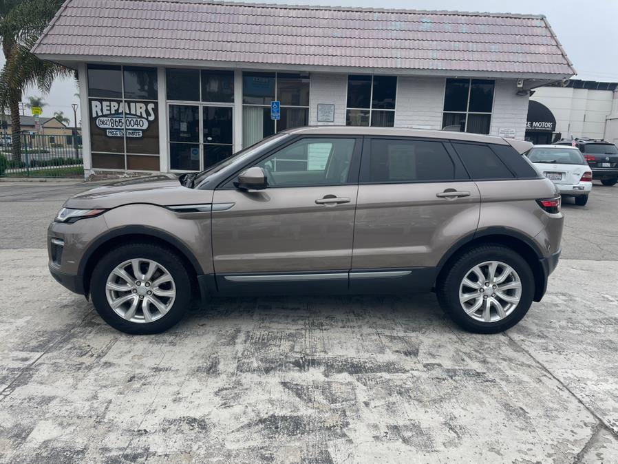 2018 Land Rover Range Rover Evoque SE photo 3