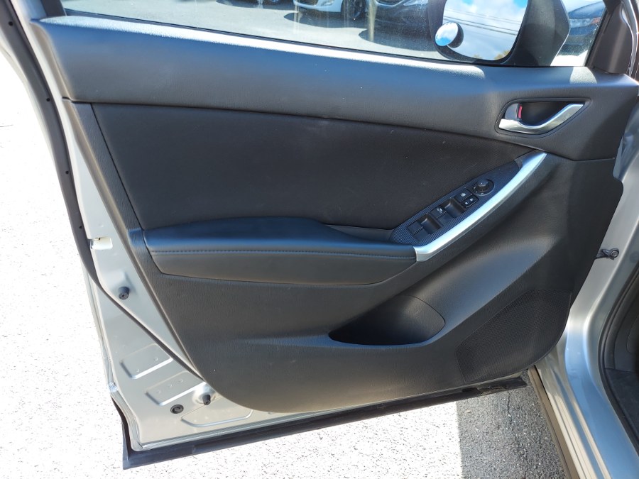 2014 Mazda CX-5 AWD 4dr Auto Touring, available for sale in East Windsor, Connecticut | United Auto Sales of E Windsor, Inc. East Windsor, Connecticut 2014 Mazda CX-5 AWD 4dr Auto Touring, available for sale in East Windsor, Connecticut | United Auto Sales of E Windsor, Inc. East Windsor, Connecticut