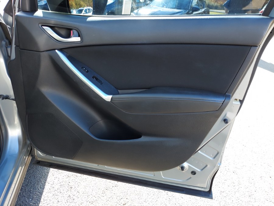 2014 Mazda CX-5 AWD 4dr Auto Touring, available for sale in East Windsor, Connecticut | United Auto Sales of E Windsor, Inc. East Windsor, Connecticut 2014 Mazda CX-5 AWD 4dr Auto Touring, available for sale in East Windsor, Connecticut | United Auto Sales of E Windsor, Inc. East Windsor, Connecticut