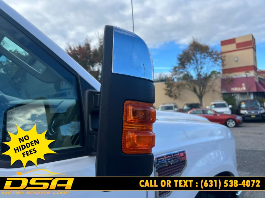 2010 Ford Super Duty F-250 SRW 4WD Crew Cab 156" Lariat, available for sale in Commack, New York | DSA Motor Sports Corp. Commack, New York 2010 Ford Super Duty F-250 SRW 4WD Crew Cab 156" Lariat, available for sale in Commack, New York | DSA Motor Sports Corp. Commack, New York