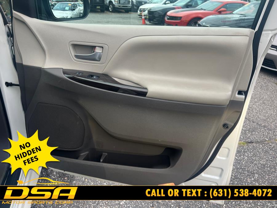 2015 Toyota Sienna 5dr 7-Pass Van XLE Premium AWD (Natl), available for sale in Commack, New York | DSA Motor Sports Corp. Commack, New York 2015 Toyota Sienna 5dr 7-Pass Van XLE Premium AWD (Natl), available for sale in Commack, New York | DSA Motor Sports Corp. Commack, New York