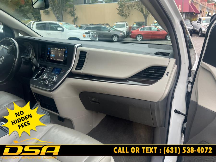 2015 Toyota Sienna 5dr 7-Pass Van XLE Premium AWD (Natl), available for sale in Commack, New York | DSA Motor Sports Corp. Commack, New York 2015 Toyota Sienna 5dr 7-Pass Van XLE Premium AWD (Natl), available for sale in Commack, New York | DSA Motor Sports Corp. Commack, New York