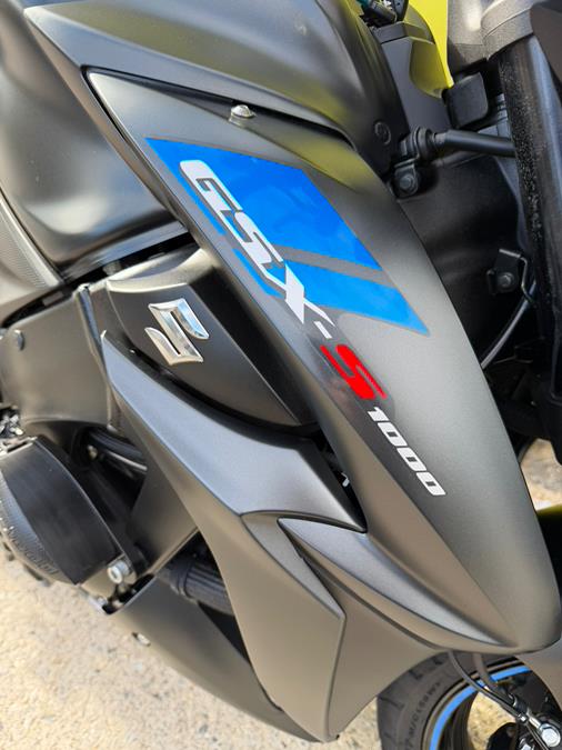 2019 SUZUKI GSX-S 1000 ABS, available for sale in Brooklyn, New York | Autoforward Motors Inc.. Brooklyn, New York 2019 SUZUKI GSX-S 1000 ABS, available for sale in Brooklyn, New York | Autoforward Motors Inc.. Brooklyn, New York