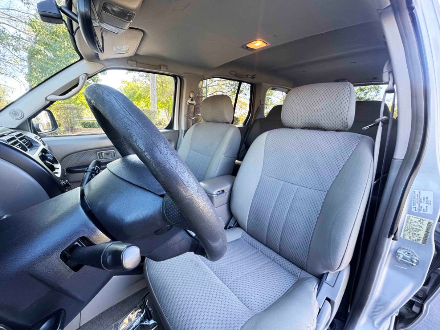 2004 Nissan Xterra 4dr XE 2WD V6 Auto, available for sale in Lake Forest, California | Pacific Green Line. Lake Forest, California 2004 Nissan Xterra 4dr XE 2WD V6 Auto, available for sale in Lake Forest, California | Pacific Green Line. Lake Forest, California
