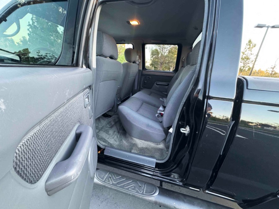 2004 Nissan Frontier 2WD XE Crew Cab V6 Automatic Long Bed, available for sale in Lake Forest, California | Pacific Green Line. Lake Forest, California 2004 Nissan Frontier 2WD XE Crew Cab V6 Automatic Long Bed, available for sale in Lake Forest, California | Pacific Green Line. Lake Forest, California