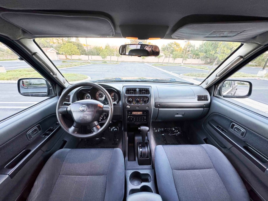 2004 Nissan Frontier 2WD XE Crew Cab V6 Automatic Long Bed, available for sale in Lake Forest, California | Pacific Green Line. Lake Forest, California 2004 Nissan Frontier 2WD XE Crew Cab V6 Automatic Long Bed, available for sale in Lake Forest, California | Pacific Green Line. Lake Forest, California
